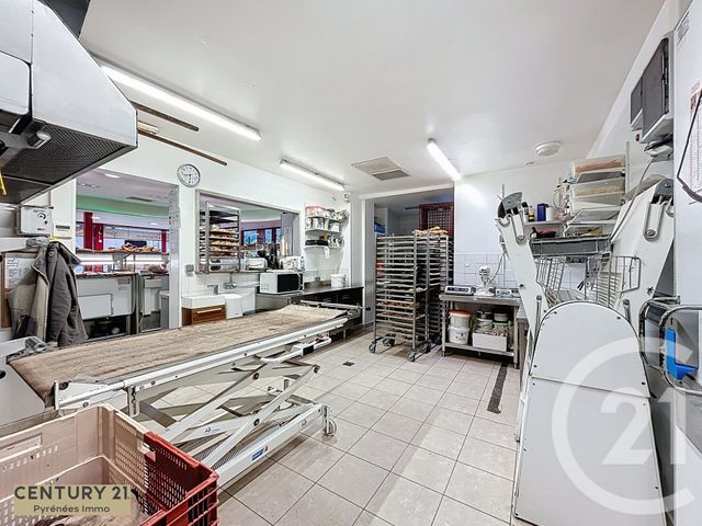 Divers &agrave; vendre - 110,73 m2 - Bagneres De Luchon - 31 - MIDI-PYRENEES