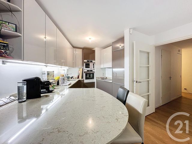 Appartement F3 à vendre - 3 pièces - 65,07 m2 - Viroflay - 78 - ILE-DE-FRANCE