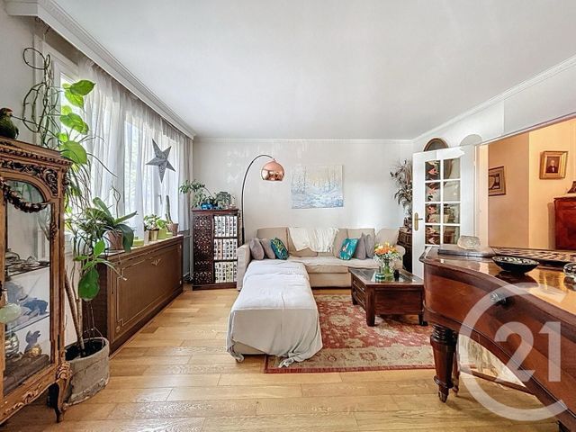 Appartement F5 à vendre - 5 pièces - 97,38 m2 - Viroflay - 78 - ILE-DE-FRANCE