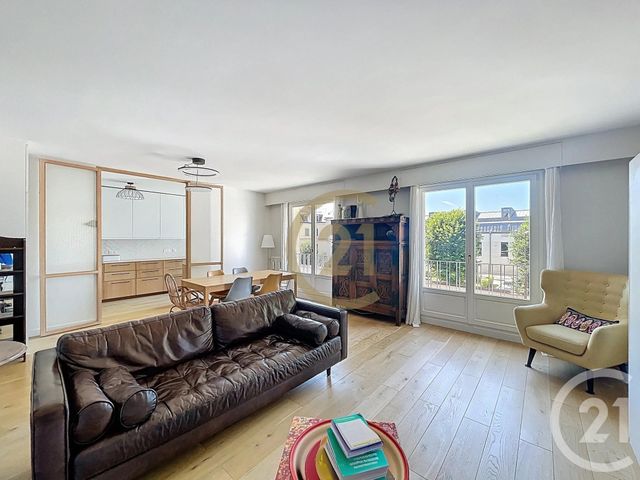 Prix immobilier VERSAILLES - Photo d’un appartement vendu