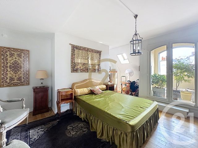 Appartement T3 à vendre - 3 pièces - 64,76 m2 - Versailles - 78 - ILE-DE-FRANCE