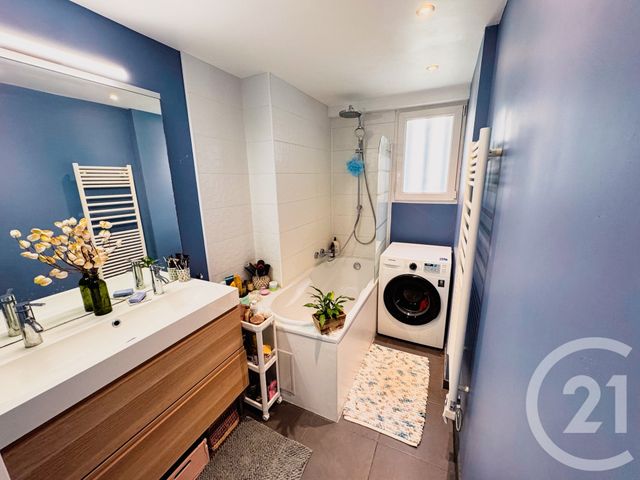 Appartement F4 à vendre - 4 pièces - 68,16 m2 - Versailles - 78 - ILE-DE-FRANCE