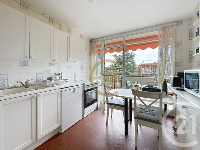 Appartement F4 &agrave; vendre - 4 pi&egrave;ces - 77,43 m2 - Velizy Villacoublay - 78 - ILE-DE-FRANCE