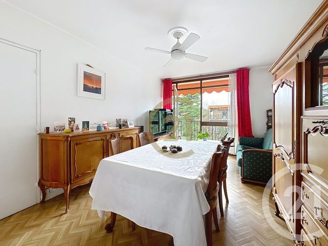 Appartement F4 &agrave; vendre - 4 pi&egrave;ces - 77,43 m2 - Velizy Villacoublay - 78 - ILE-DE-FRANCE