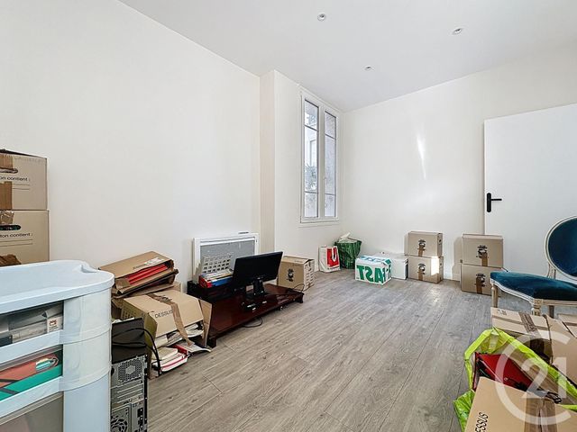 Appartement Local &agrave; vendre - 4 pi&egrave;ces - 61,09 m2 - Versailles - 78 - ILE-DE-FRANCE