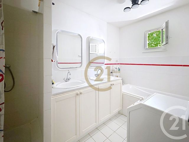 Appartement F5 &agrave; vendre - 5 pi&egrave;ces - 102 m2 - Versailles - 78 - ILE-DE-FRANCE