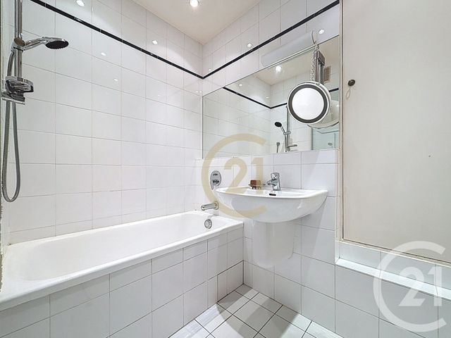 Appartement F4 &agrave; vendre - 4 pi&egrave;ces - 74,80 m2 - Versailles - 78 - ILE-DE-FRANCE