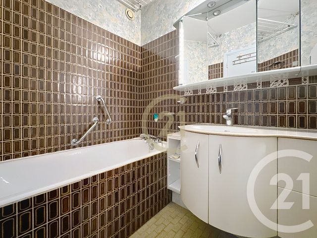 Appartement F4 &agrave; vendre - 4 pi&egrave;ces - 97,48 m2 - Versailles - 78 - ILE-DE-FRANCE
