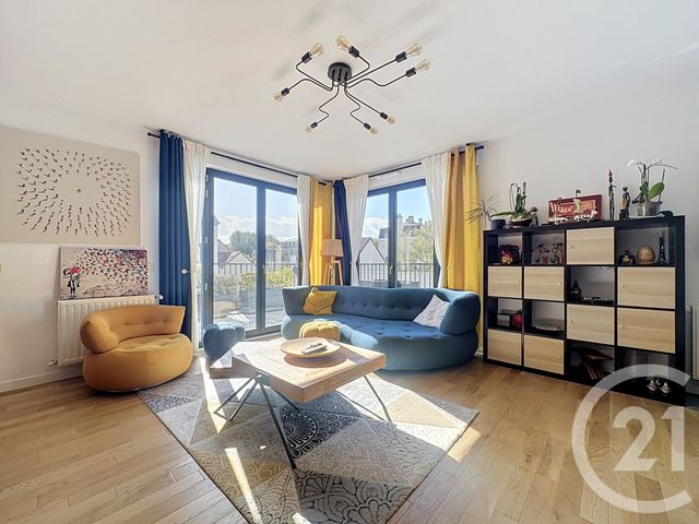 Appartement 5 pièces 104 m² · à Versailles · 104 m² · 860 000 €