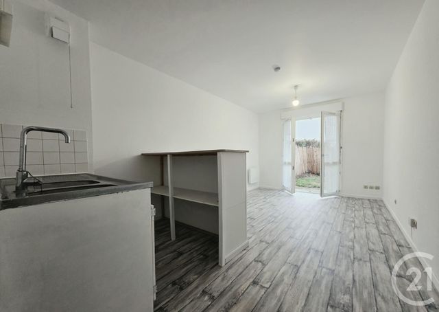 Appartement Studio &agrave; vendre - 1 pi&egrave;ce - 22,58 m2 - Lardy - 91 - ILE-DE-FRANCE