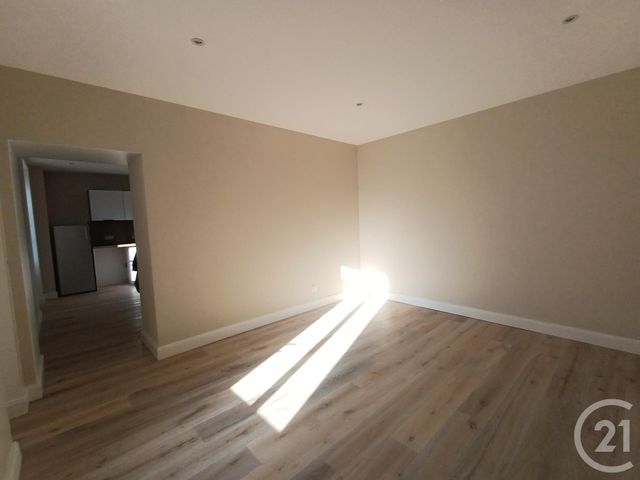 Appartement F4 &agrave; louer - 5 pi&egrave;ces - 80,04 m2 - Bourg St Maurice - 73 - RHONE-ALPES