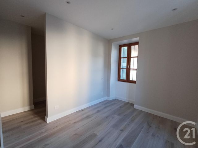 Appartement F4 &agrave; louer - 5 pi&egrave;ces - 80,04 m2 - Bourg St Maurice - 73 - RHONE-ALPES