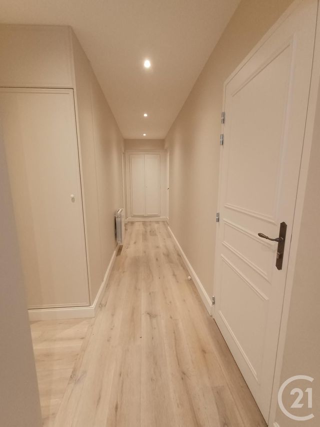 Appartement F4 &agrave; louer - 5 pi&egrave;ces - 80,04 m2 - Bourg St Maurice - 73 - RHONE-ALPES