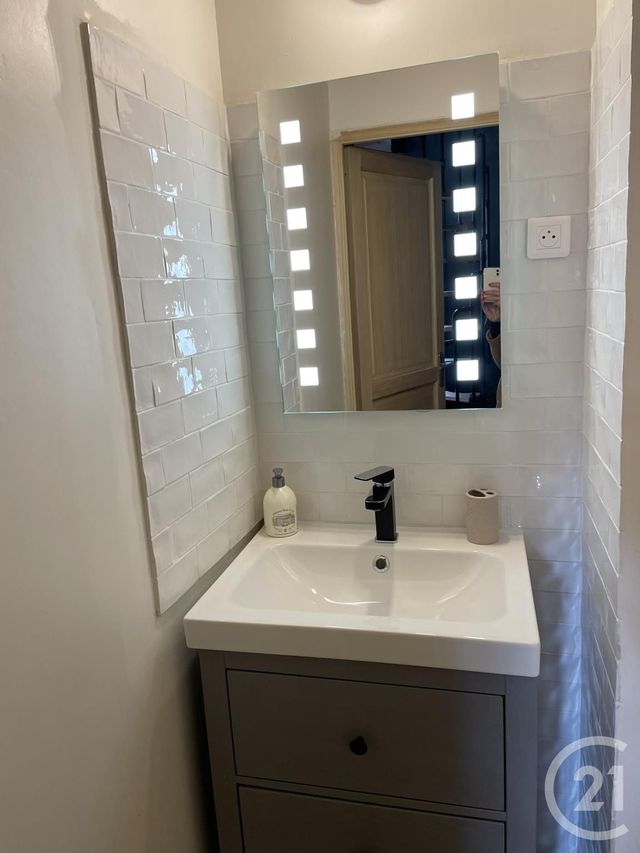 Appartement F1 bis &agrave; louer - 2 pi&egrave;ces - 22,96 m2 - Bourg St Maurice - 73 - RHONE-ALPES