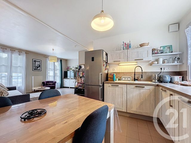 Appartement T4 &agrave; vendre - 4 pi&egrave;ces - 72,60 m2 - Noyon - 60 - PICARDIE