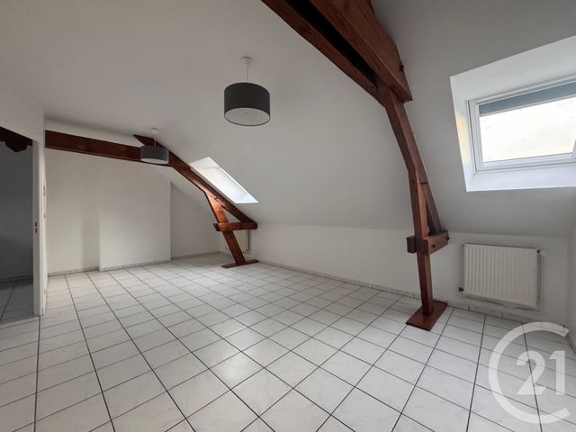 Appartement F3 à louer - 3 pièces - 60,95 m2 - Noyon - 60 - PICARDIE