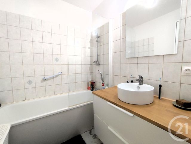 Appartement F3 à vendre - 3 pièces - 57,80 m2 - Noyon - 60 - PICARDIE