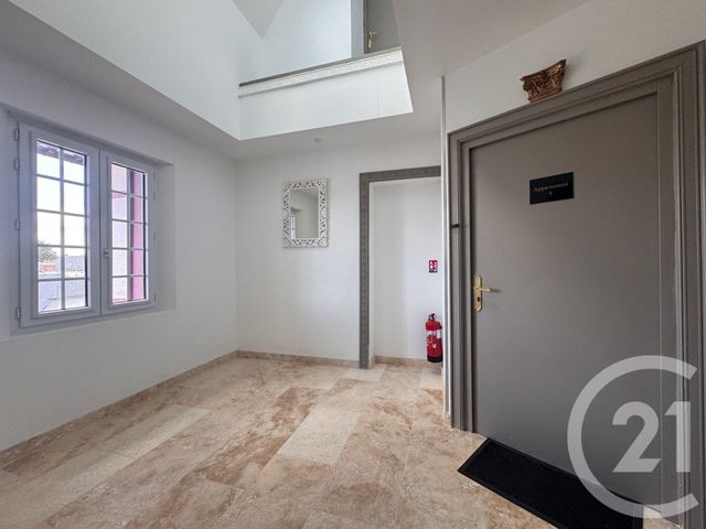 Appartement F3 à louer - 3 pièces - 76 m2 - Noyon - 60 - PICARDIE