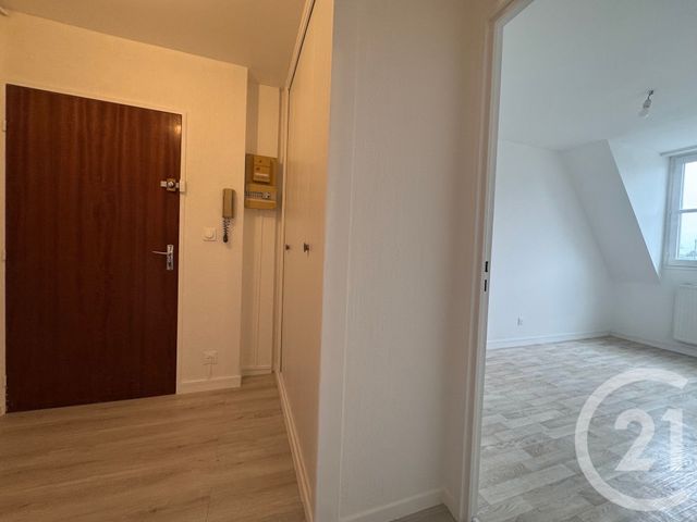 Appartement F2 à louer - 2 pièces - 37,55 m2 - Noyon - 60 - PICARDIE