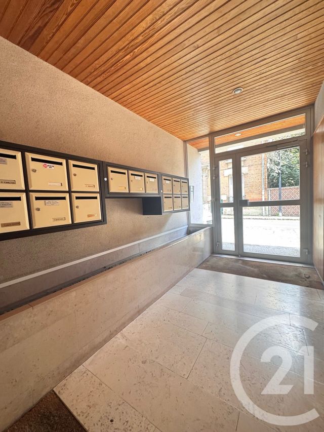 Appartement F2 à louer - 2 pièces - 37,55 m2 - Noyon - 60 - PICARDIE