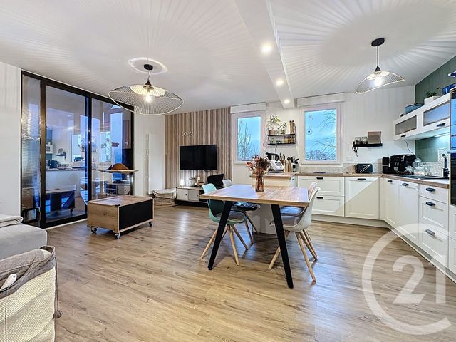 Appartement F3 &agrave; vendre - 3 pi&egrave;ces - 70,49 m2 - Noyon - 60 - PICARDIE