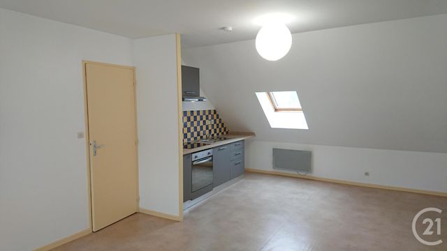 Appartement F3 &agrave; louer - 3 pi&egrave;ces - 56 m2 - Noyon - 60 - PICARDIE