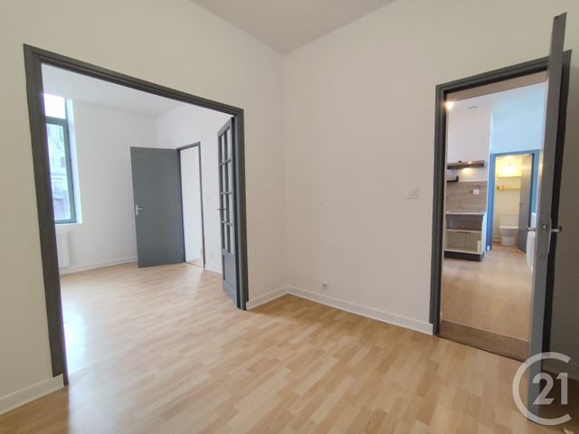 Appartement F3 &agrave; louer - 3 pi&egrave;ces - 46,31 m2 - Noyon - 60 - PICARDIE