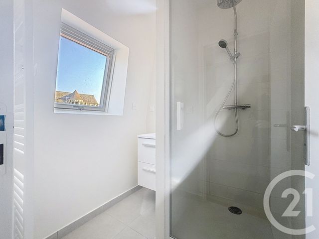 Appartement F2 &agrave; louer - 2 pi&egrave;ces - 38,76 m2 - Noyon - 60 - PICARDIE