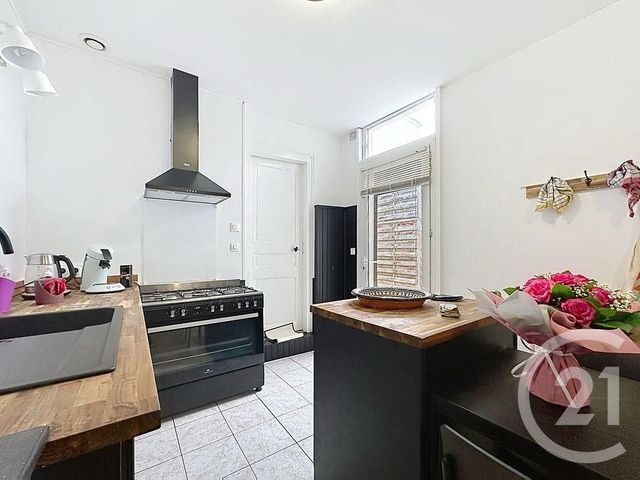 Maison &agrave; louer - 4 pi&egrave;ces - 74,02 m2 - Noyon - 60 - PICARDIE