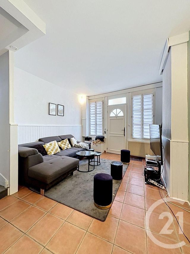 Maison &agrave; louer - 4 pi&egrave;ces - 74,02 m2 - Noyon - 60 - PICARDIE