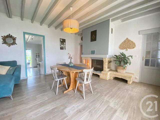Maison &agrave; louer - 5 pi&egrave;ces - 108,30 m2 - Guiscard - 60 - PICARDIE