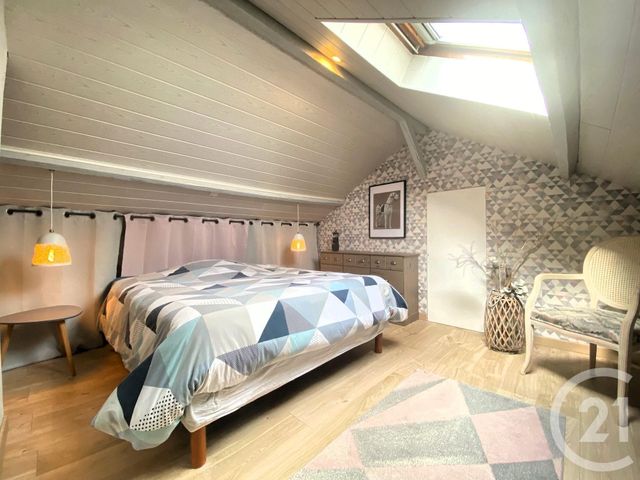 Maison &agrave; louer - 5 pi&egrave;ces - 108,30 m2 - Guiscard - 60 - PICARDIE