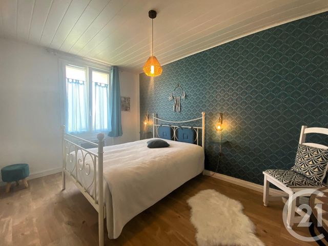 Maison &agrave; louer - 5 pi&egrave;ces - 108,30 m2 - Guiscard - 60 - PICARDIE