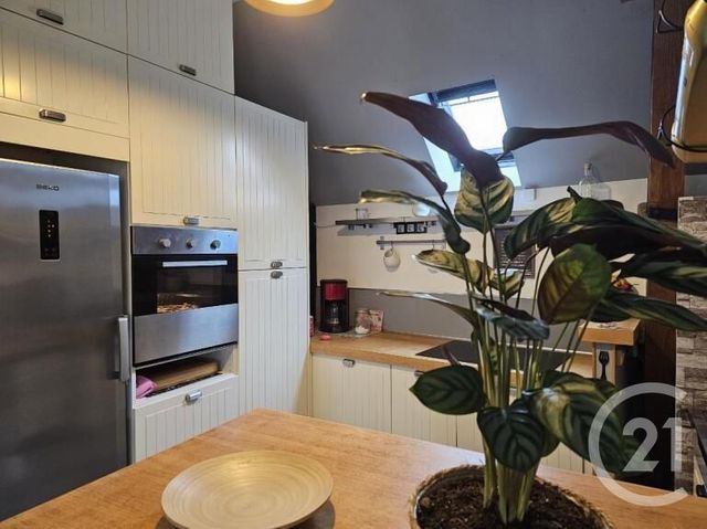 Appartement F3 &agrave; louer - 3 pi&egrave;ces - 53 m2 - Noyon - 60 - PICARDIE
