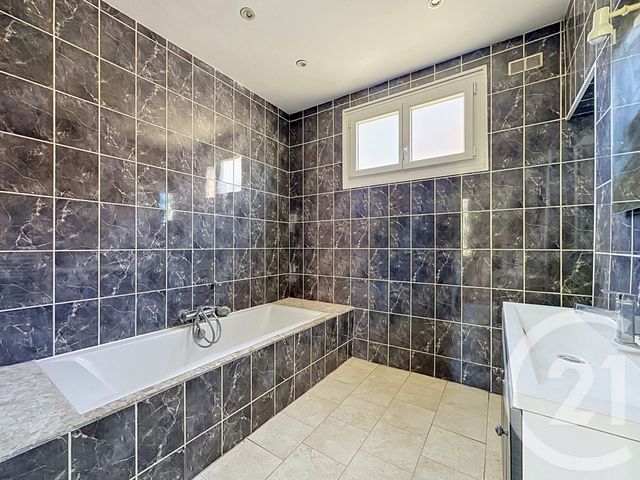 Maison &agrave; vendre - 5 pi&egrave;ces - 103,02 m2 - Noyon - 60 - PICARDIE