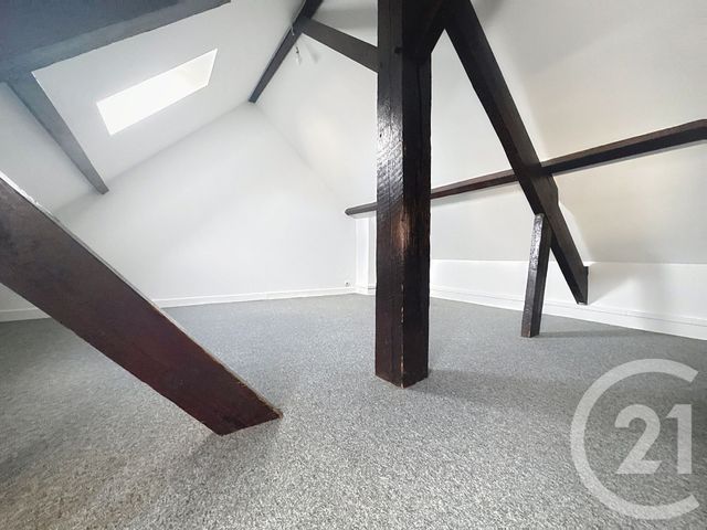Appartement F3 &agrave; louer - 3 pi&egrave;ces - 55,24 m2 - Noyon - 60 - PICARDIE