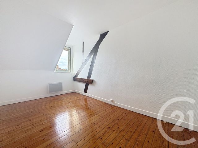 Appartement F3 &agrave; louer - 3 pi&egrave;ces - 55,24 m2 - Noyon - 60 - PICARDIE