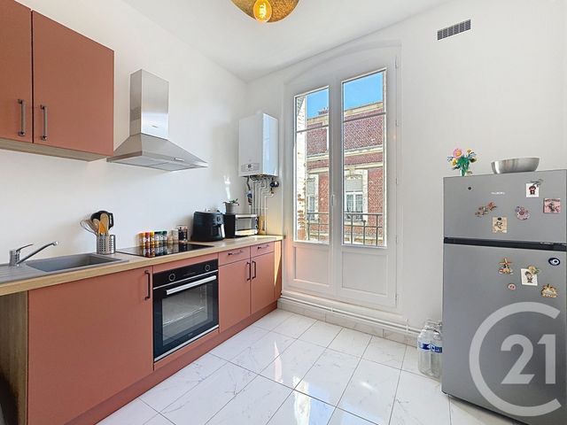 Appartement F3 &agrave; louer - 3 pi&egrave;ces - 69 m2 - Noyon - 60 - PICARDIE