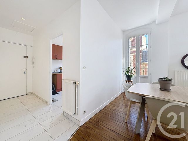 Appartement F3 &agrave; louer - 3 pi&egrave;ces - 69 m2 - Noyon - 60 - PICARDIE