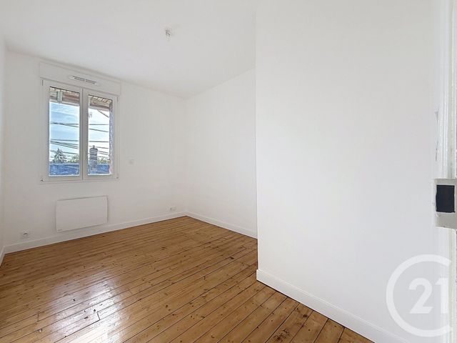 Maison &agrave; louer - 5 pi&egrave;ces - 82,40 m2 - Noyon - 60 - PICARDIE