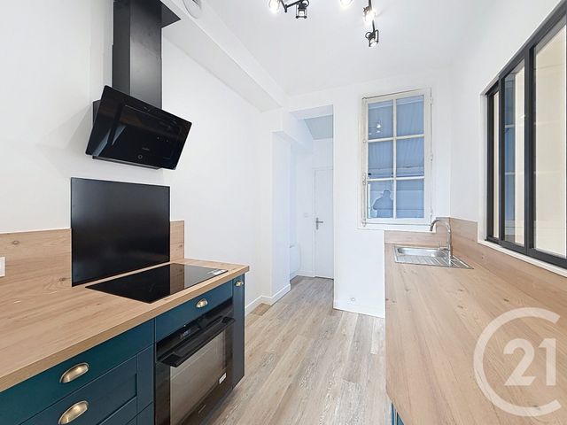 Maison &agrave; louer - 5 pi&egrave;ces - 82,40 m2 - Noyon - 60 - PICARDIE