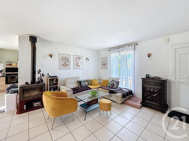 Maison à vendre - 5 pièces - 112 m2 - Hautefage La Tour - 47 - AQUITAINE