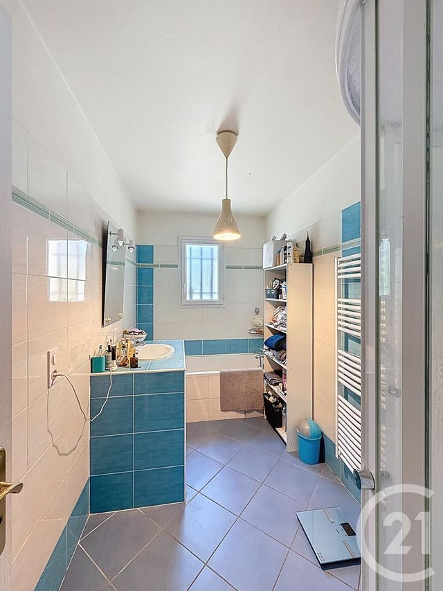 Maison à vendre - 5 pièces - 112 m2 - Hautefage La Tour - 47 - AQUITAINE