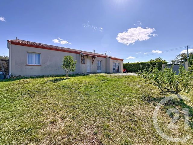 Maison à vendre - 5 pièces - 112 m2 - Hautefage La Tour - 47 - AQUITAINE