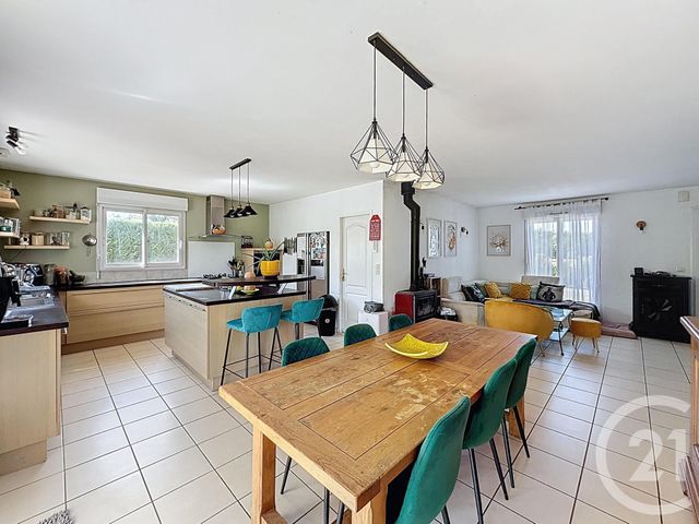 Maison à vendre - 5 pièces - 112 m2 - Hautefage La Tour - 47 - AQUITAINE