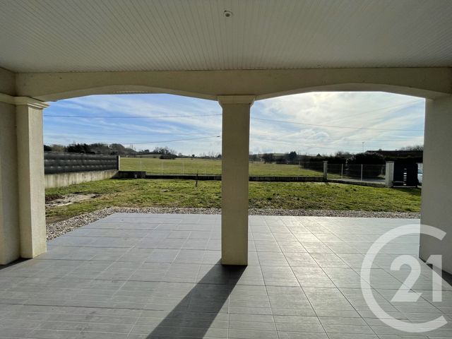 Maison &agrave; louer - 5 pi&egrave;ces - 126 m2 - La Croix Blanche - 47 - AQUITAINE