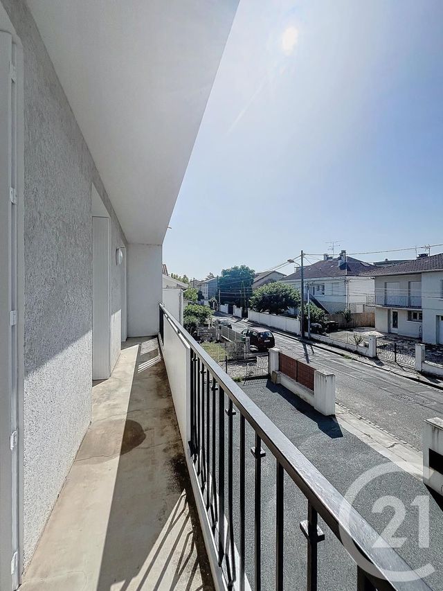 Appartement T3 &agrave; louer - 3 pi&egrave;ces - 66,29 m2 - Agen - 47 - AQUITAINE