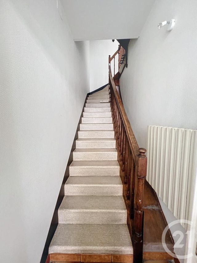 Maison &agrave; louer - 5 pi&egrave;ces - 109,40 m2 - Agen - 47 - AQUITAINE