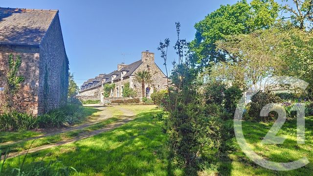 Maison à vendre - 6 pièces - 151 m2 - Plouagat - 22 - BRETAGNE