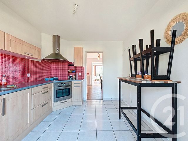 Maison &agrave; vendre - 6 pi&egrave;ces - 115 m2 - Chatelaudren - 22 - BRETAGNE